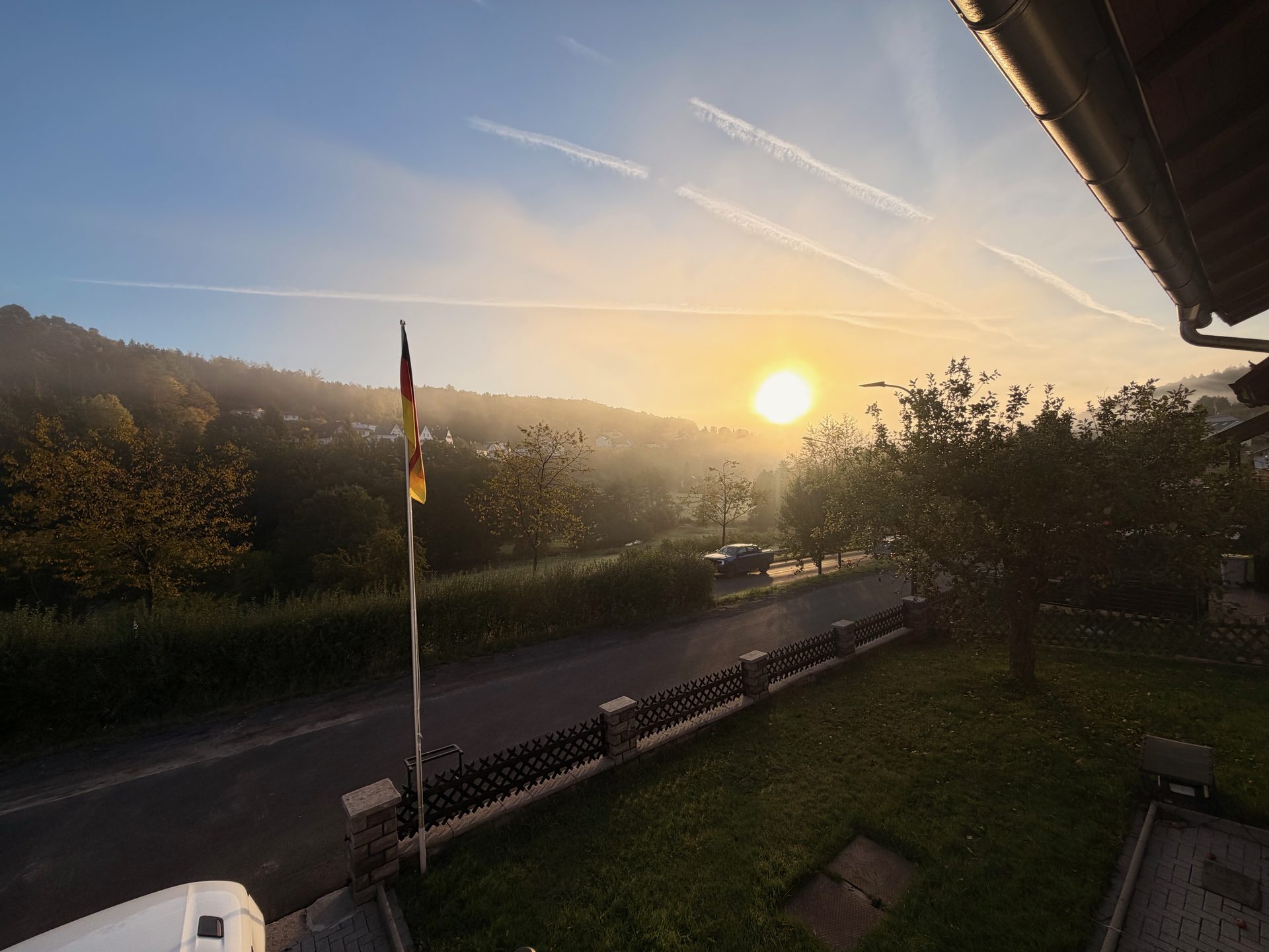 Blick vom Ferienhaus über das Tal bei Jossa